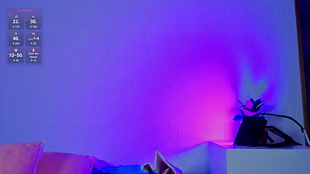 MadyJackson online show from April 2026 11:53:01 AM