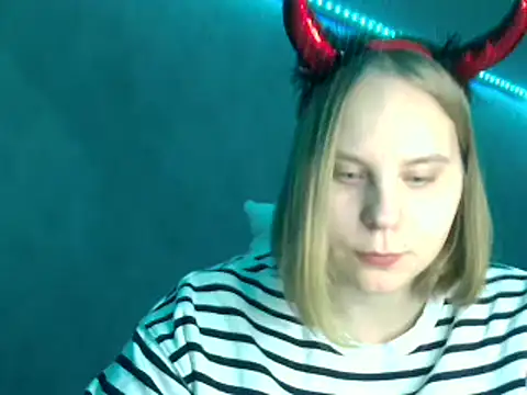 Thalia  Star online show from January 2025 03:21:01 PM