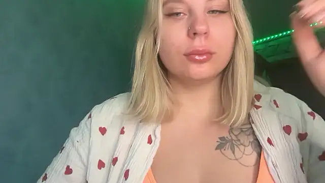 Thalia  Star online show from October 2025 05:52:01 AM