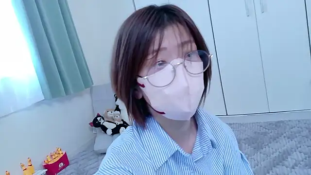 Risa 06 online show from May 2026 05:01:02 AM