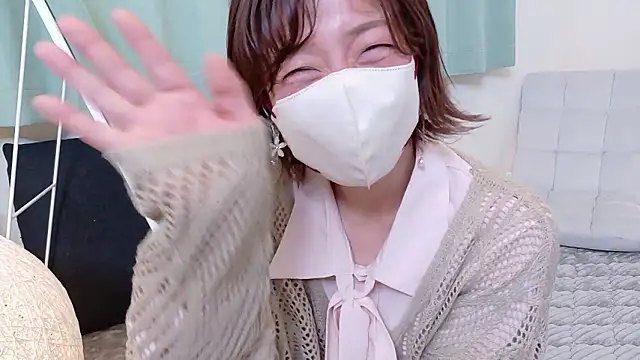 Risa 06 online show from May 2026 01:07:01 PM
