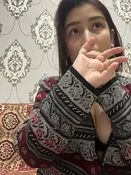 Snapshot of StormBeverly chatting on January 2025 01:53:02 PM StormBeverly online show from January 2025 01:53:02 PM