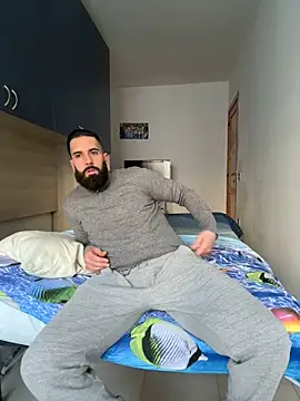 Gioeltoro89 online show from February 2025 03:38:01 PM