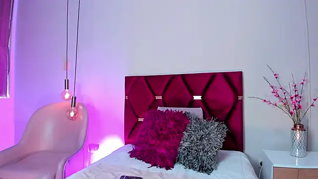 AntonellaHall  online show from December 2024 12:24:01 PM