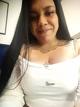 Laiia Page online show from May 2026 12:23:02 PM