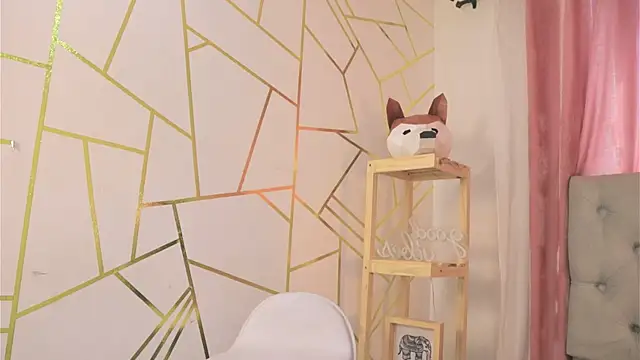 Snapshot of Alyssa_jones chatting on December 2024 06:16:01 PM Alyssa jones online show from December 2024 06:16:01 PM