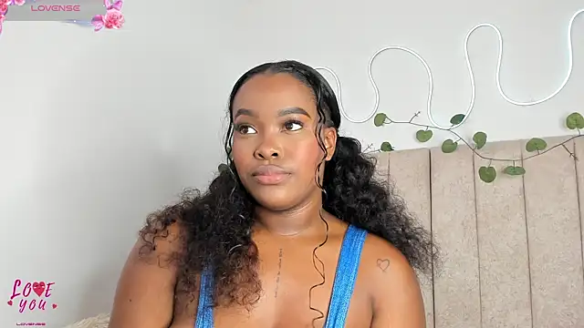 Snapshot of Kaseydelvey chatting on September 2025 09:26:02 PM Kaseydelvey online show from September 2025 09:26:02 PM