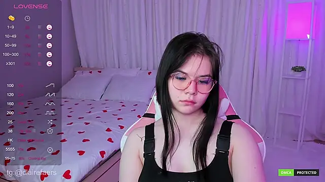 Snapshot of ClaireFaers_ chatting on January 2025 01:00:02 PM ClaireFaers online show from January 2025 01:00:02 PM