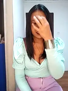 Snapshot of cami_victoria chatting on September 2025 01:38:02 PM cami victoria online show from September 2025 01:38:02 PM