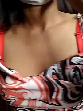 Snapshot of its_sophiaa chatting on February 2025 02:13:02 PM its sophiaa online show from February 2025 02:13:02 PM