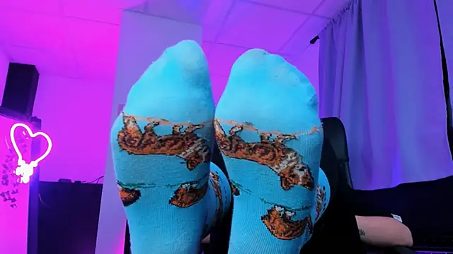 Snapshot of NielletaBlossom chatting on February 2025 08:29:02 AM NielletaBlossom online show from February 2025 08:29:02 AM