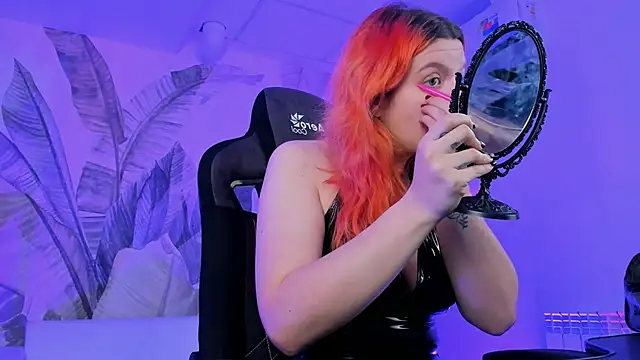 Snapshot of NielletaBlossom chatting on March 2025 05:33:02 AM NielletaBlossom online show from March 2025 05:33:02 AM