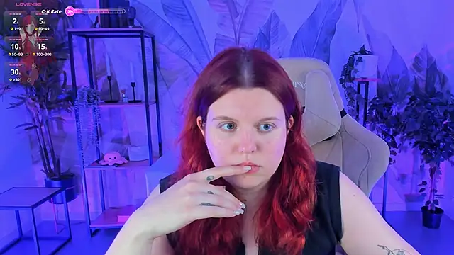 Snapshot of NielletaBlossom chatting on September 2025 11:11:01 AM NielletaBlossom online show from September 2025 11:11:01 AM