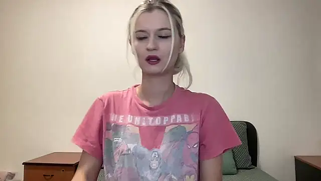 Snapshot of Onika_Love chatting on September 2025 11:43:01 PM Onika Love online show from September 2025 11:43:01 PM