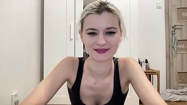 Onika Love online show from February 2026 03:06:01 PM