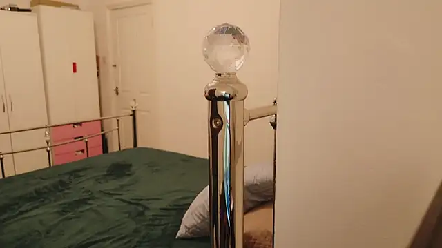 karlaolivia online show from October 2025 08:48:02 AM