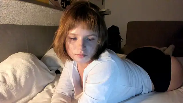 Snapshot of SayYesToHeaven chatting on February 2026 01:21:02 AM SayYesToHeaven online show from February 2026 01:21:02 AM