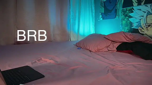 chiarabrielle00 online show from February 2026 09:10:02 AM