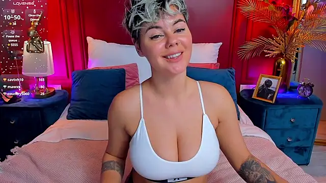 Snapshot of Lady_AliBi chatting on February 2025 07:44:02 PM Lady AliBi online show from February 2025 07:44:02 PM