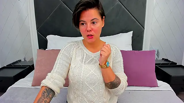 Snapshot of Lady_AliBi chatting on November 2025 06:08:02 PM Lady AliBi online show from November 2025 06:08:02 PM