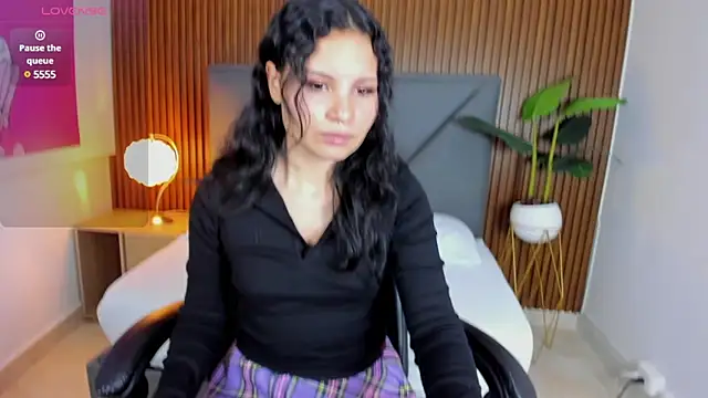 Snapshot of dulce_natyy chatting on January 2025 05:19:02 AM dulce natyy online show from January 2025 05:19:02 AM