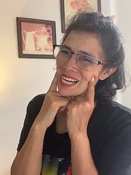 Snapshot of MireyaTorresGu chatting on March 2026 06:13:02 PM MireyaTorresGu online show from March 2026 06:13:02 PM