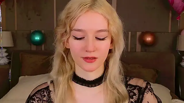 NaomiLoys online show from February 2025 07:28:02 PM