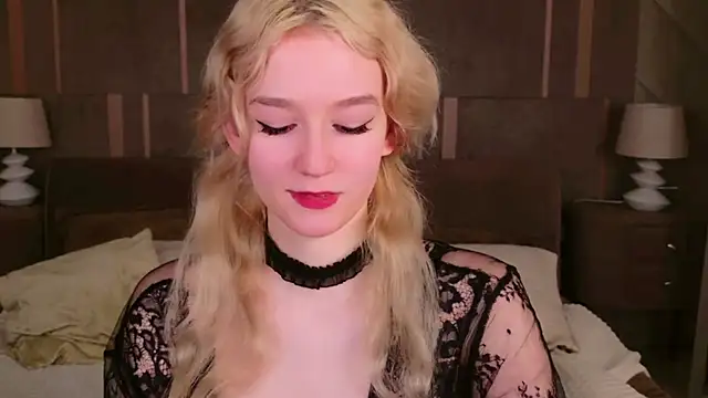 NaomiLoys online show from February 2025 08:03:02 PM