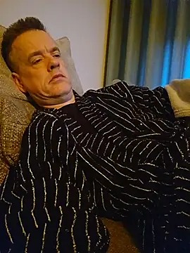 Hectorthyssen1 online show from March 2026 05:40:02 AM