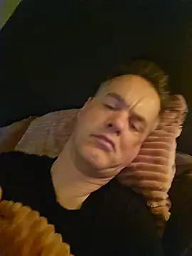 Snapshot of Hectorthyssen1 chatting on April 2026 07:07:01 AM Hectorthyssen1 online show from April 2026 07:07:01 AM