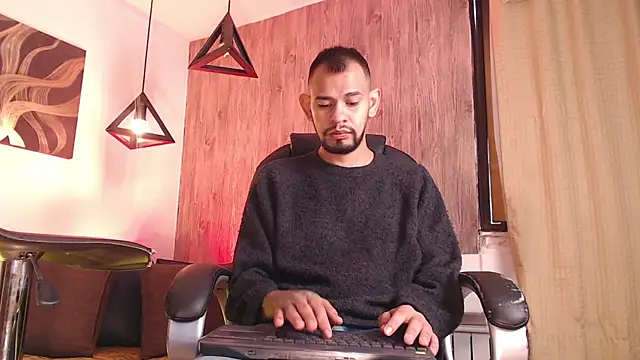 Bedobigcock online show from February 2025 06:11:02 PM