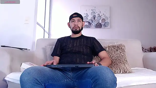 Bedobigcock online show from February 2026 07:32:02 PM