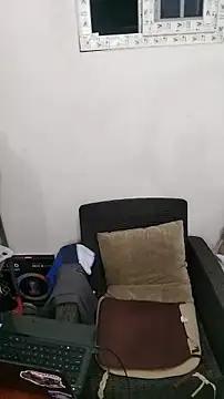 miketripi420 online show from April 2026 06:29:01 AM