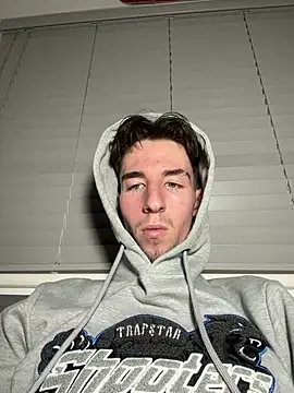 Snapshot of MikesWood21 chatting on February 2025 12:57:01 AM MikesWood21 online show from February 2025 12:57:01 AM