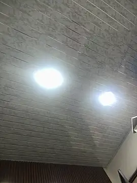 Baby Niels online show from October 2025 08:52:01 PM