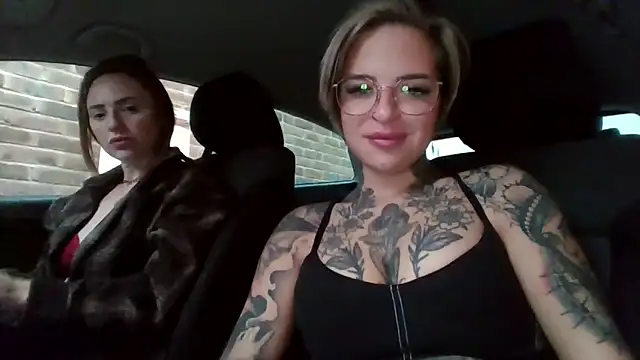 Snapshot of Alexandersonxo chatting on December 2024 09:01:01 AM Alexandersonxo online show from December 2024 09:01:01 AM