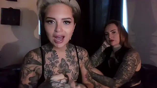 Snapshot of Alexandersonxo chatting on November 2025 11:03:02 AM Alexandersonxo online show from November 2025 11:03:02 AM