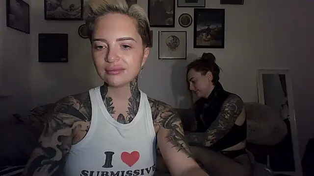 Snapshot of Alexandersonxo chatting on December 2025 08:07:02 AM Alexandersonxo online show from December 2025 08:07:02 AM