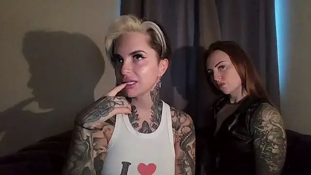 Snapshot of Alexandersonxo chatting on January 2026 08:52:01 AM Alexandersonxo online show from January 2026 08:52:01 AM