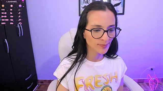 mariaan m  online show from January 2025 11:27:02 PM