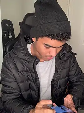 Snapshot of Ryan-hot chatting on December 2024 02:52:01 AM Ryan-hot online show from December 2024 02:52:01 AM