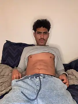 Snapshot of Ryan-hot chatting on January 2025 12:03:02 PM Ryan-hot online show from January 2025 12:03:02 PM