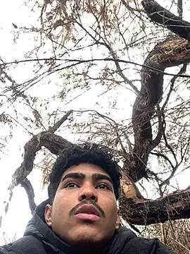 Snapshot of Ryan-hot chatting on January 2025 01:00:02 PM Ryan-hot online show from January 2025 01:00:02 PM