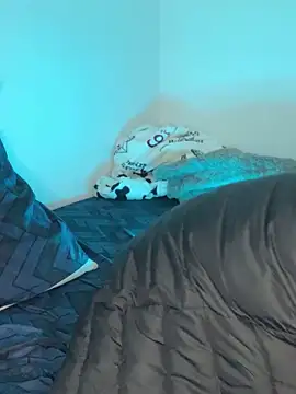 Snapshot of Ryan-hot chatting on January 2025 09:51:02 PM Ryan-hot online show from January 2025 09:51:02 PM