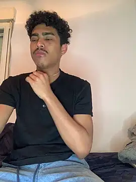 Snapshot of Ryan-hot chatting on February 2025 11:08:02 AM Ryan-hot online show from February 2025 11:08:02 AM