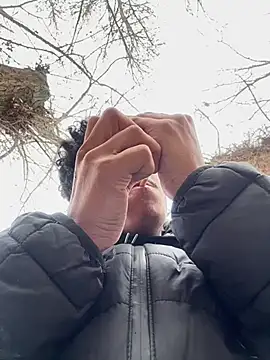 Snapshot of Ryan-hot chatting on February 2025 08:29:02 AM Ryan-hot online show from February 2025 08:29:02 AM