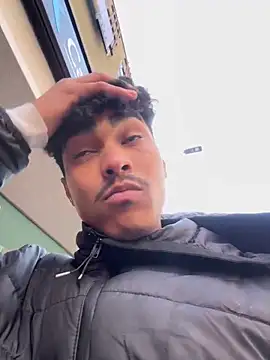 Snapshot of Ryan-hot chatting on March 2025 03:12:02 PM Ryan-hot online show from March 2025 03:12:02 PM