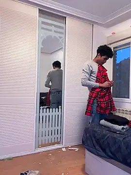 Snapshot of Ryan-hot chatting on March 2025 06:40:02 PM Ryan-hot online show from March 2025 06:40:02 PM