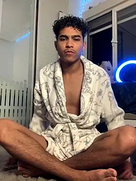 Snapshot of Ryan-hot chatting on October 2025 08:04:01 PM Ryan-hot online show from October 2025 08:04:01 PM