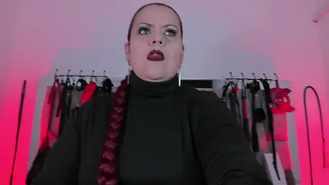 vanessa moka online show from July 2026 12:20:02 PM